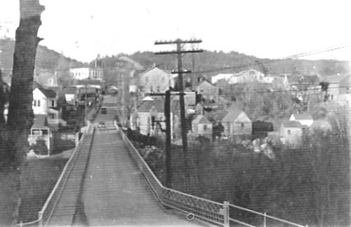Click to see PIC 1-B 110 of Miscellaneous Photos (PIC 1-B)