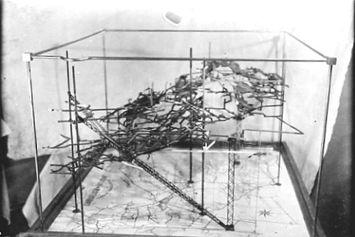 Click to see PIC 1-B 121-1 of Miscellaneous Photos (PIC 1-B)