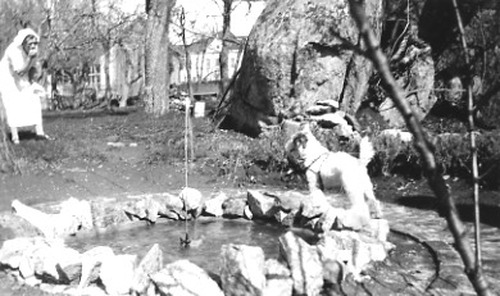 Click to see PIC 1-B 128-L of Miscellaneous Photos (PIC 1-B)