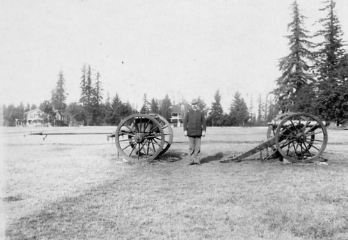 Click to see PIC 2-A 6-11 of Miscellaneous Photos (PIC 2-A)