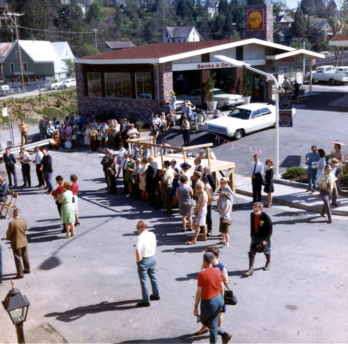 Click to see PIC 2-B 51-G of Miscellaneous Photos (PIC 2-B)