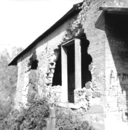 Click to see PIC 2-B 54-2 of Miscellaneous Photos (PIC 2-B)