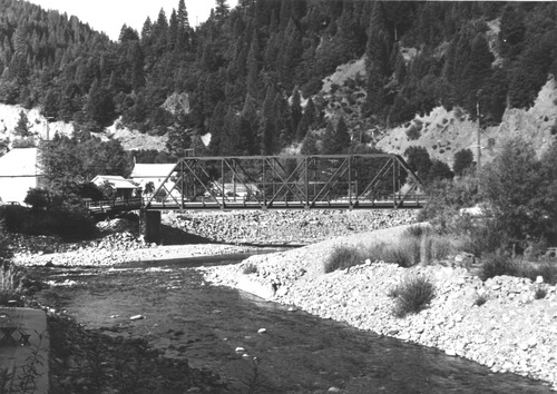 Click to see PIC 2-B 95 of Miscellaneous Photos (PIC 2-B)
