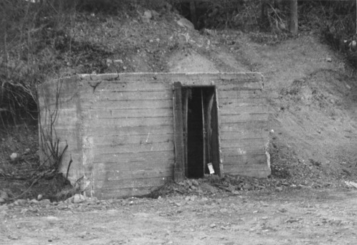 Click to see PIC 2-B 105 of Miscellaneous Photos (PIC 2-B)