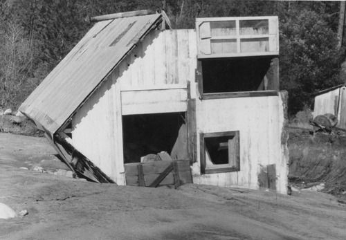 Click to see PIC 2-B 107 of Miscellaneous Photos (PIC 2-B)