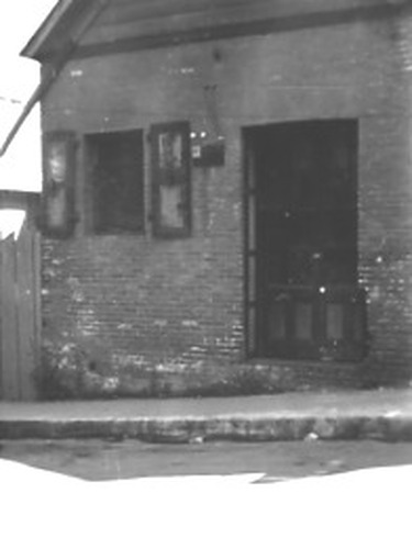 Click to see PIC 2-C 19-4 of Miscellaneous Photos (PIC 2-C)