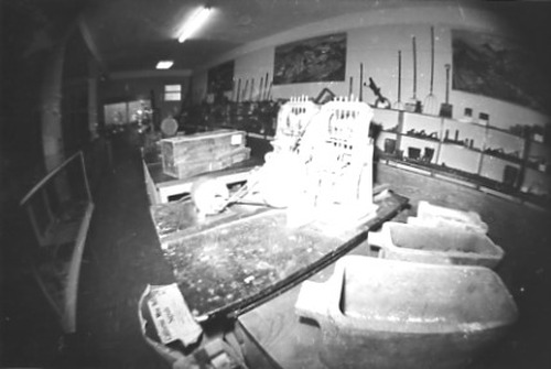 Click to see PIC 2-F 8 of Miscellaneous Photos (PIC 2-F)