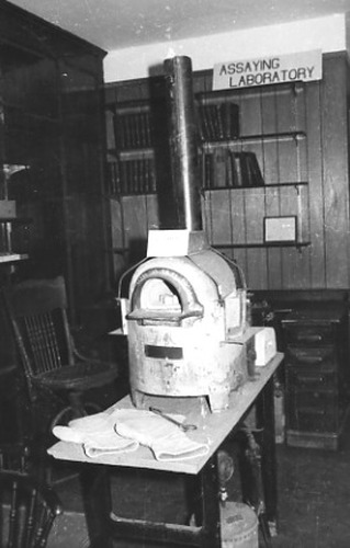 Click to see PIC 2-F 24 of Miscellaneous Photos (PIC 2-F)