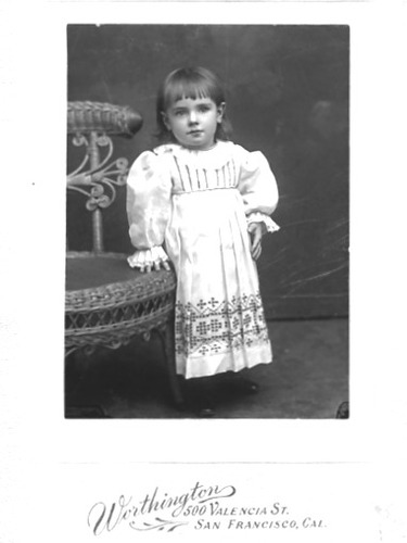 Click to see PIC 3-COS F 10 of Costumes & Period Dress (PIC 3-COS)
