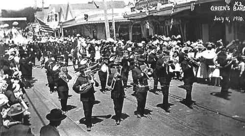 Click to see PIC 3-JUL 62 of 4th July (PIC 3-JUL)