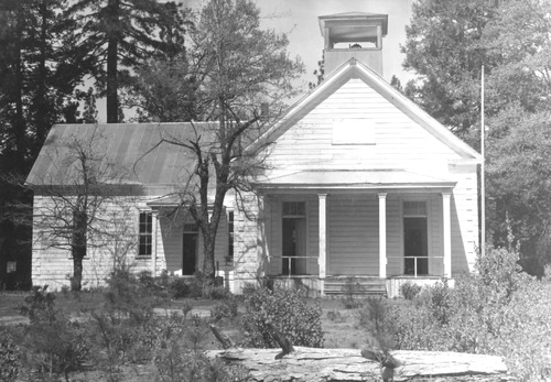 Click to see PIC 4-BLO 17 A&B of North Bloomfield (PIC 4-BLO)