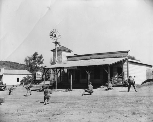 Click to see PIC 4-GHO 28 of Ghost Towns (PIC 4-GHO)
