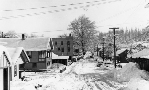 Click to see PIC 4-GR 27-8-B of Grass Valley (PIC 4-GR)