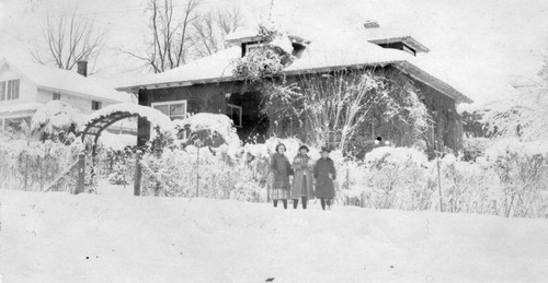 Click to see PIC 4-GR 104 of Grass Valley (PIC 4-GR)