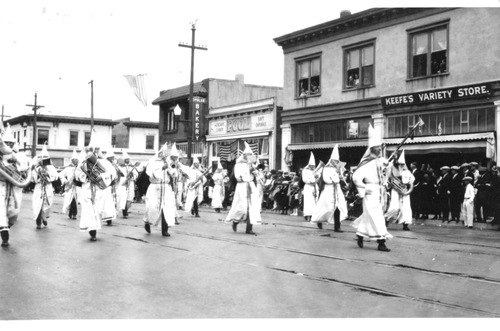 Click to see PIC 4-GR 183-B of Grass Valley (PIC 4-GR)