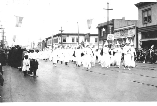 Click to see PIC 4-GR 183-D of Grass Valley (PIC 4-GR)