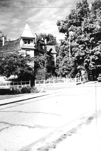 Click to see PIC 4-GR 435 of Grass Valley (PIC 4-GR)