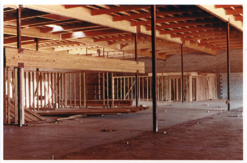 Click to see PIC 4-GR 522 13 of Grass Valley (PIC 4-GR)