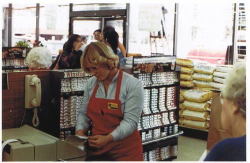 Click to see PIC 4-GR 522 83 of Grass Valley (PIC 4-GR)