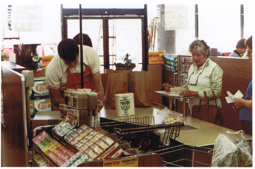 Click to see PIC 4-GR 522 84 of Grass Valley (PIC 4-GR)