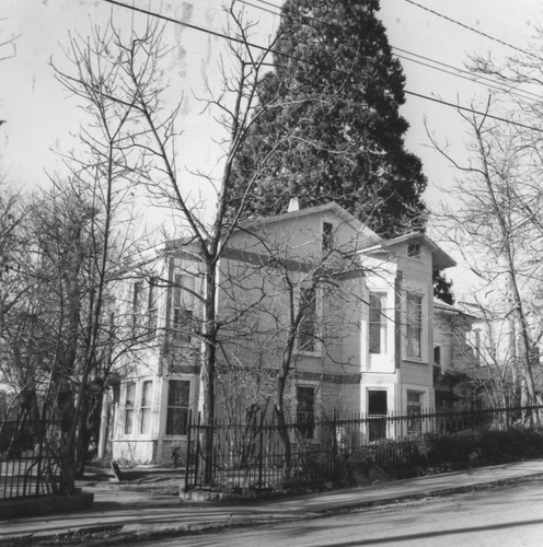 Click to see PIC 4-GR 556 of Grass Valley (PIC 4-GR)