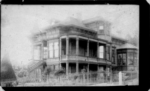 Click to see PIC 4-GR 582 of Grass Valley (PIC 4-GR)