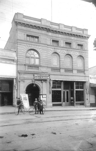 Click to see PIC 4-GR 611 of Grass Valley (PIC 4-GR)