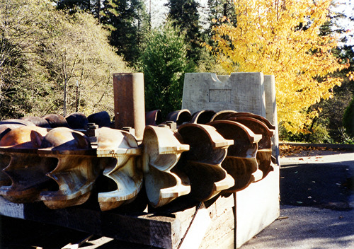 Click to see PIC 4-GR 639B of Grass Valley (PIC 4-GR)