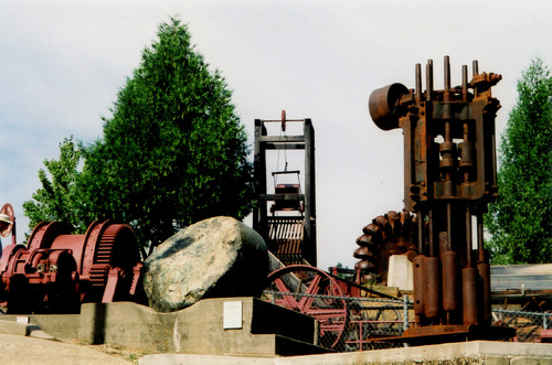 Click to see PIC 4-GR 642 of Grass Valley (PIC 4-GR)
