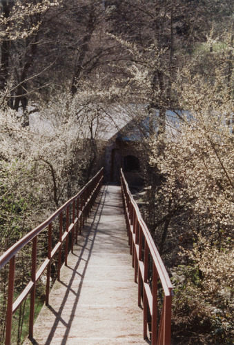 Click to see PIC 4-GR 646 of Grass Valley (PIC 4-GR)