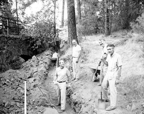 Click to see PIC 4-GR 703 of Grass Valley (PIC 4-GR)