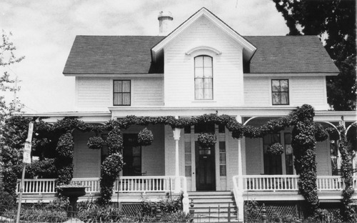 Click to see PIC 4-GR 724 of Grass Valley (PIC 4-GR)