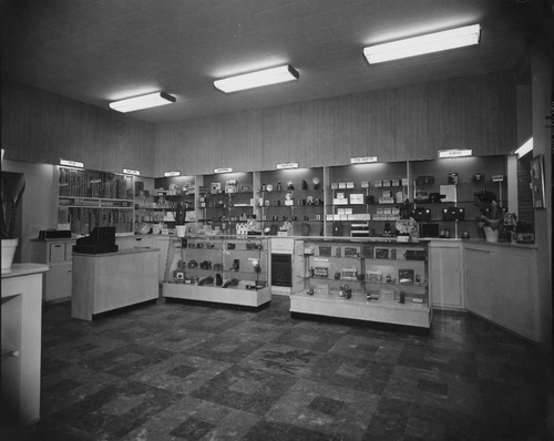 Click to see PIC 4-GR 747B of Grass Valley (PIC 4-GR)