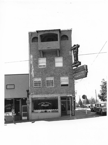 Click to see PIC 4-GR 915 of Grass Valley (PIC 4-GR)