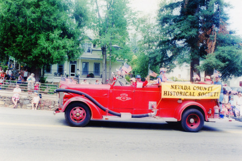Click to see PIC 4-GR 972 of Grass Valley (PIC 4-GR)
