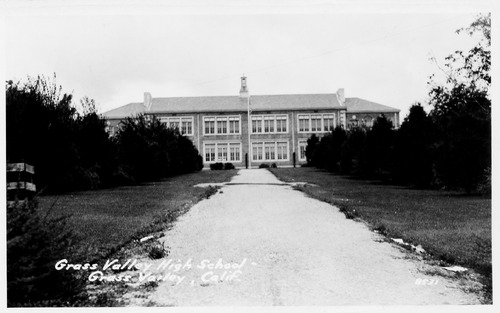 Click to see PIC 4-GR 996 of Grass Valley (PIC 4-GR)