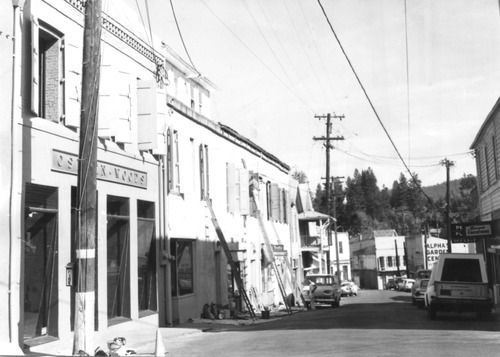 Click to see PIC 4-NEV6 213D of Nevada City (PIC 4-NEV)