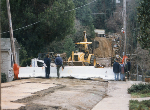 Click to see PIC 4-NEV7 707 of Nevada City (PIC 4-NEV)