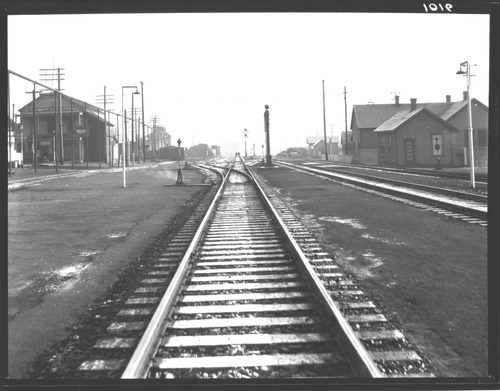 Click to see PIC 4-TRU 15 of Truckee (PIC 4-TRU)