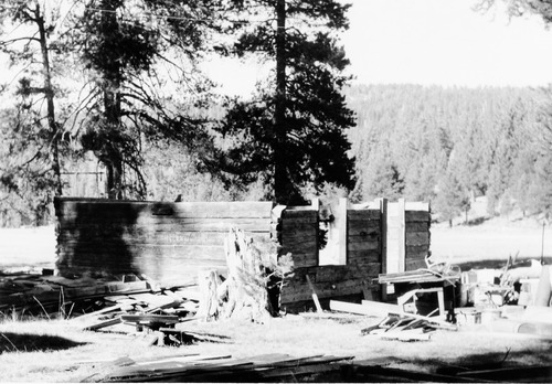 Click to see PIC 5-CABIN 8A of Cabins (PIC 5-CABIN)