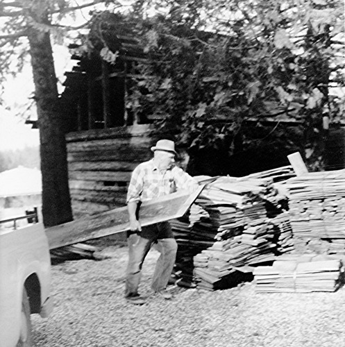 Click to see PIC 5-CABIN 18 of Cabins (PIC 5-CABIN)