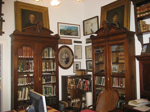 PIC 5-SEARLS LIBRARY 2