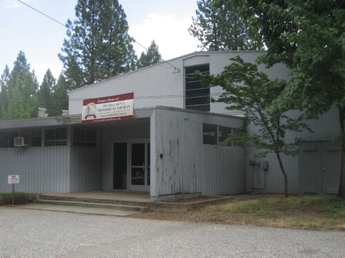 PIC 5-SEARLS LIBRARY 5