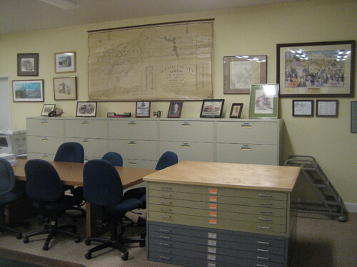Click to see PIC 5-SEARLS LIBRARY 18 of Searls Collection (PIC 5-SEARLS)