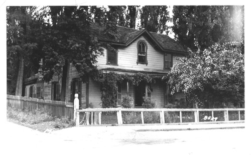Click to see PIC 5-THE-M 67 of Lola Montez (PIC 5-THE-M)