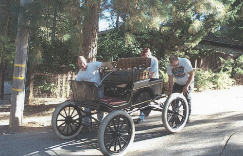 Click to see PIC 5-TRA-AUTO 11 of Automobiles, trucks (PIC 5-TRA-AUTO)