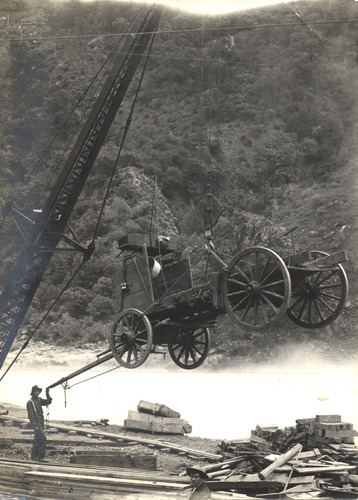 Click to see PIC 5-TRA-H 26 of Horses and horse drawn vehicles (PIC 5-TRA-H)
