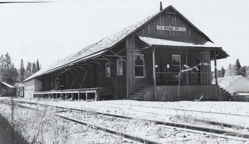Click to see PIC 5-TRA-NAR DEPOT 2 of NCNGRR Depots (PIC 5-TRA-NAR DEPOT)