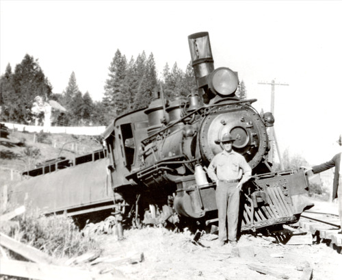 Click to see PIC 5-TRA-NAR DISASTERS 4 of NCNGRR train wrecks (PIC 5-TRA-NAR DISASTERS)