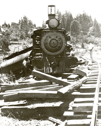 Click to see PIC 5-TRA-NAR DISASTERS 13 of NCNGRR train wrecks (PIC 5-TRA-NAR DISASTERS)